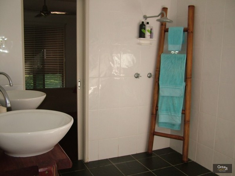 1/1 Flametree Terrace, Banora Point NSW 2486