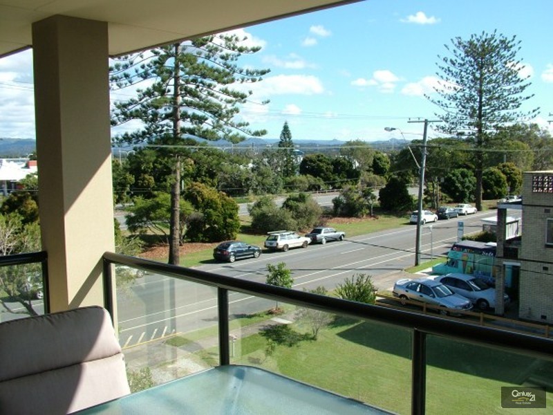 13/111-113 Golden Four Dr, Bilinga QLD 4225