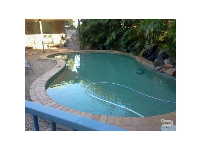34 Champagne Drive, Tweed Heads South NSW 2486
