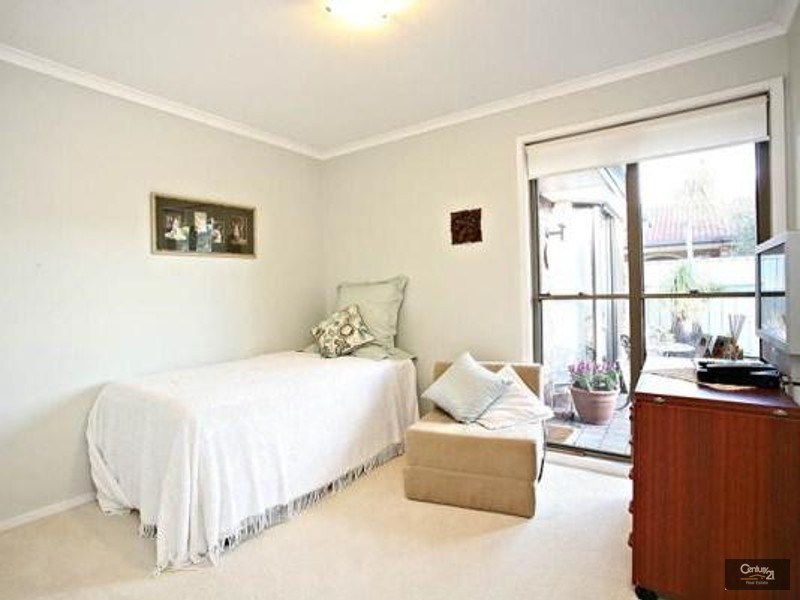 10 Seafarer Place, Banora Point NSW 2486