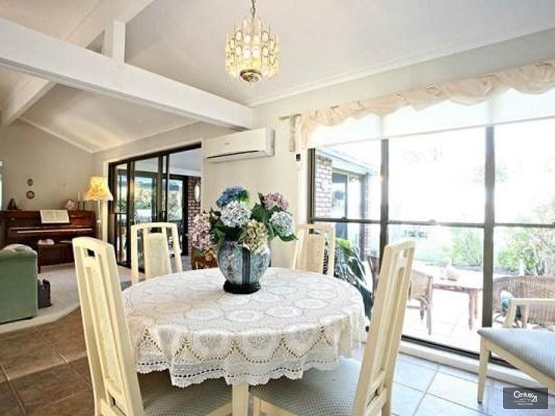 10 Seafarer Place, Banora Point NSW 2486