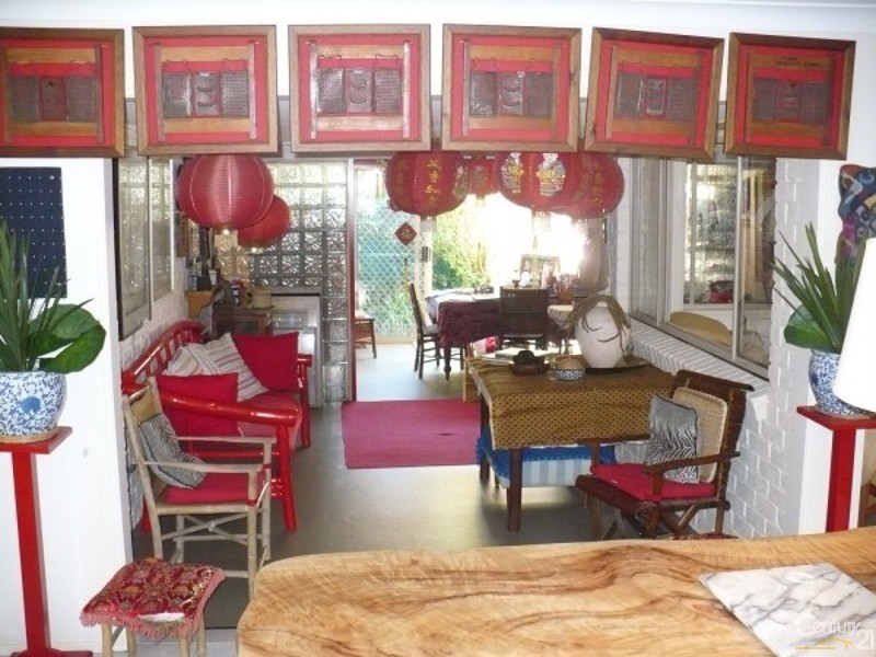 85 Winders Place, Banora Point NSW 2486