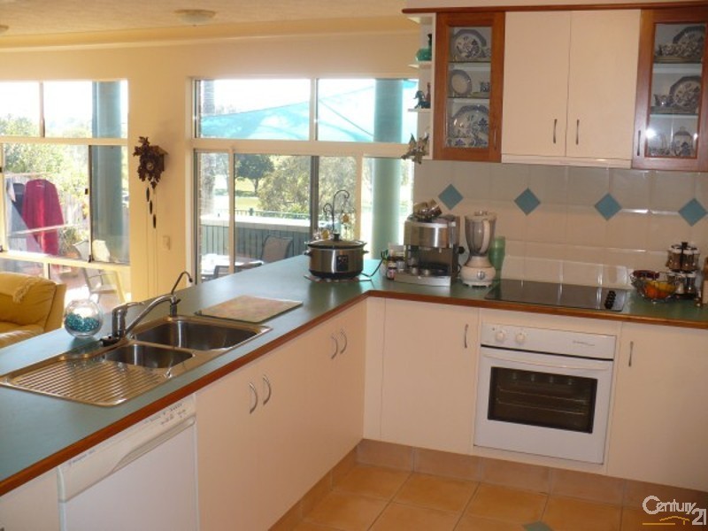 2/245 Darlington Drive, Banora Point NSW 2486