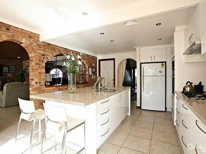 24 Karingal Ave, Bilambil Heights NSW 2486