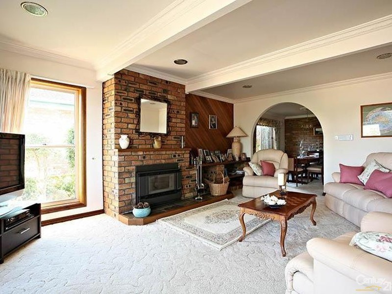 24 Karingal Ave, Bilambil Heights NSW 2486