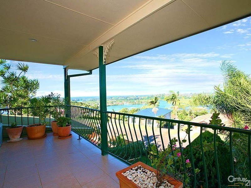 24 Karingal Ave, Bilambil Heights NSW 2486