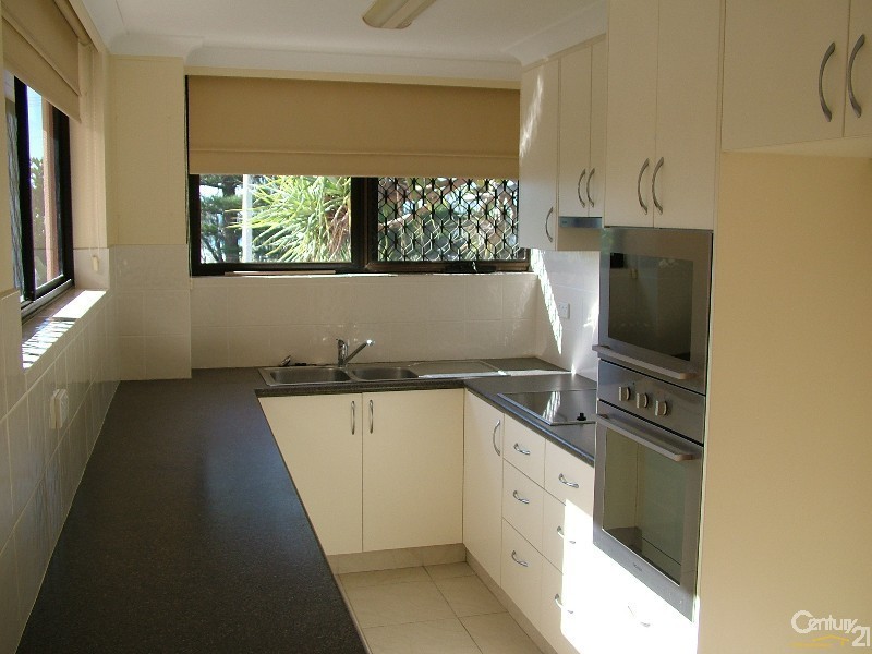 3/134  Pacific Parade, Bilinga QLD 4225