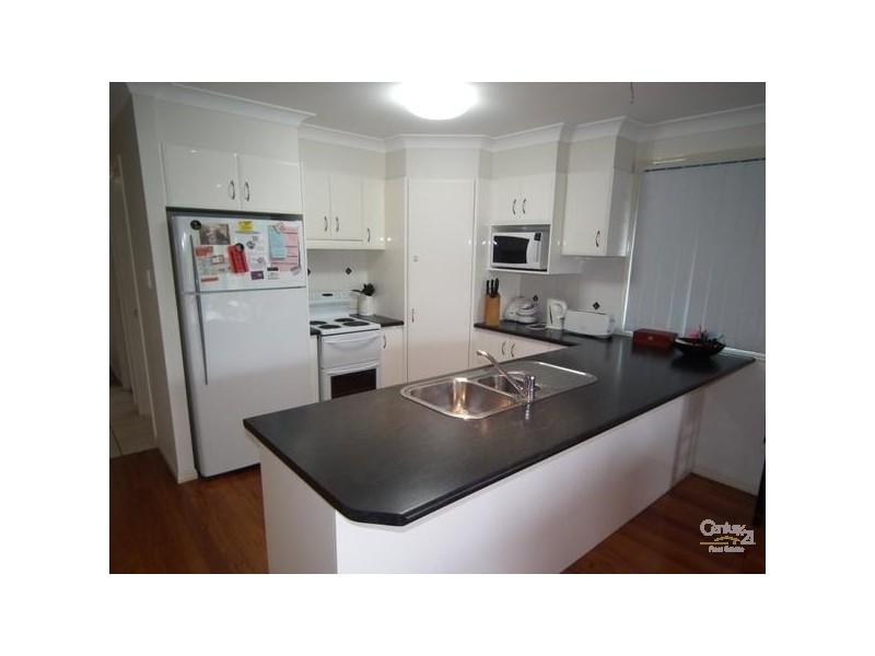 2/78 McLean Street, Coolangatta QLD 4225