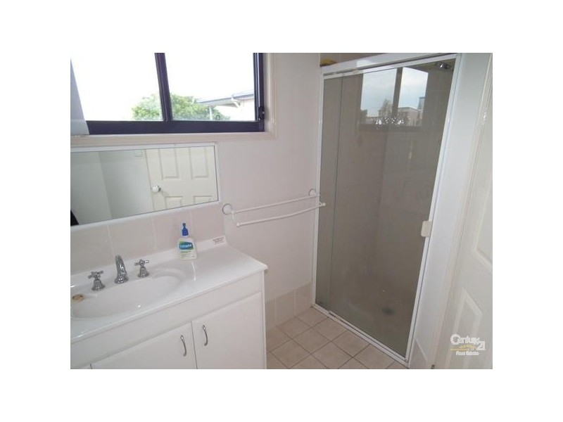 2/78 McLean Street, Coolangatta QLD 4225