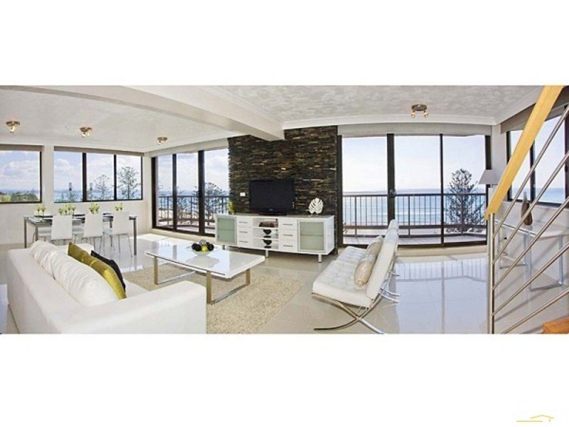 21/82 Marine Parade, Coolangatta QLD 4225