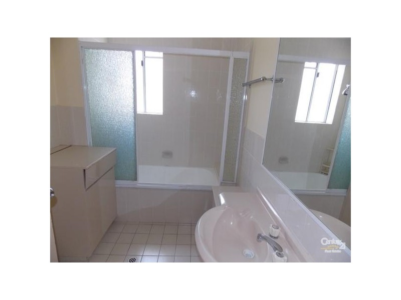 20/31 Dutton Street, Coolangatta QLD 4225