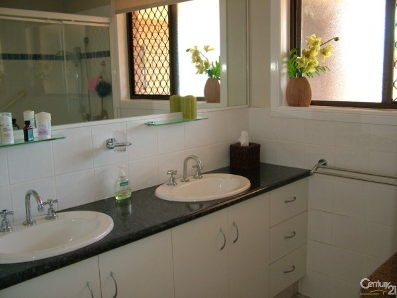 21B Floral Avenue, Tweed Heads South NSW 2486