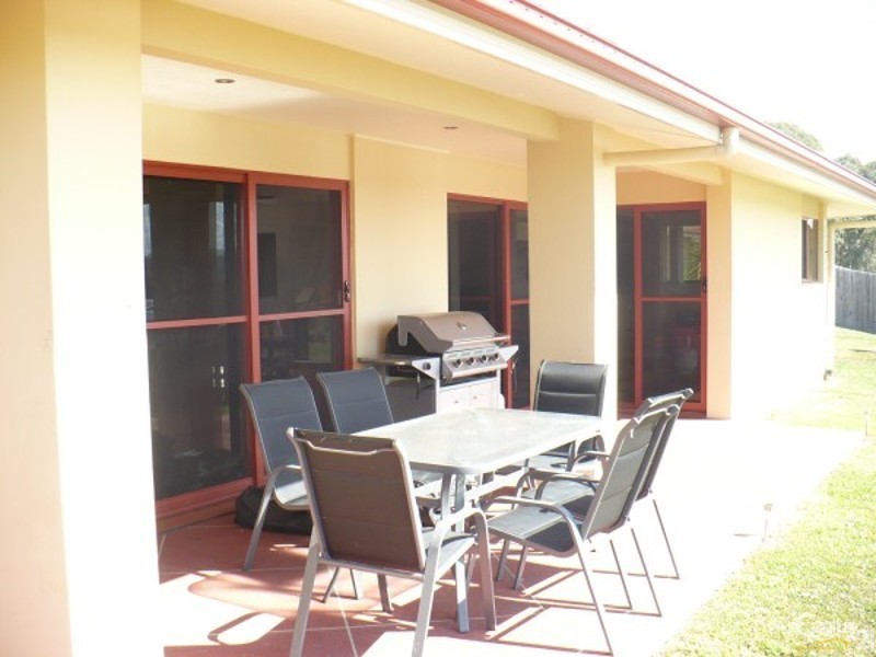 17 Firetail Court, Tweed Heads South NSW 2486