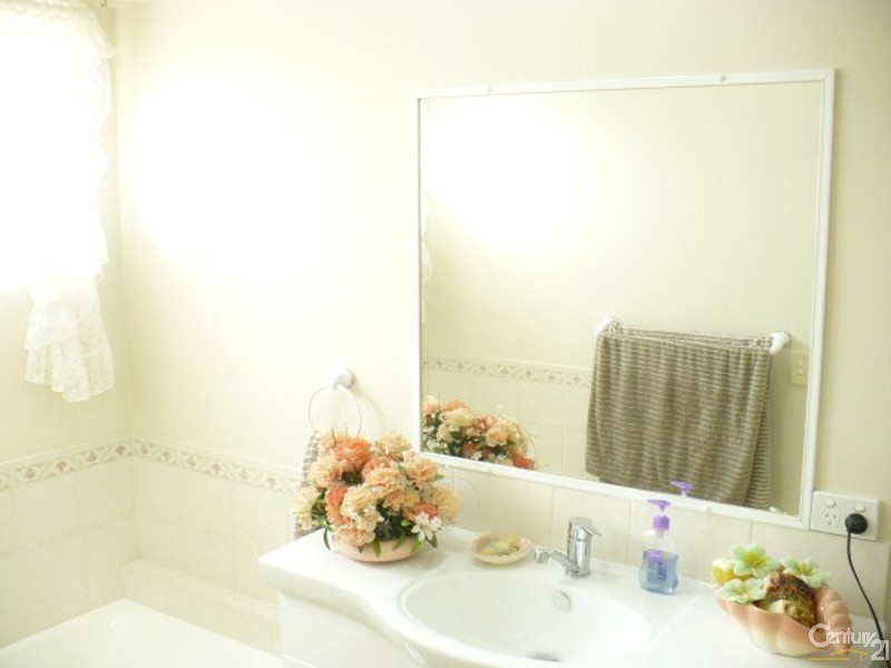 12/1 Kentia Cres, Banora Point NSW 2486