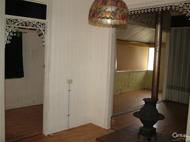 32 Tweed Street, Coolangatta QLD 4225