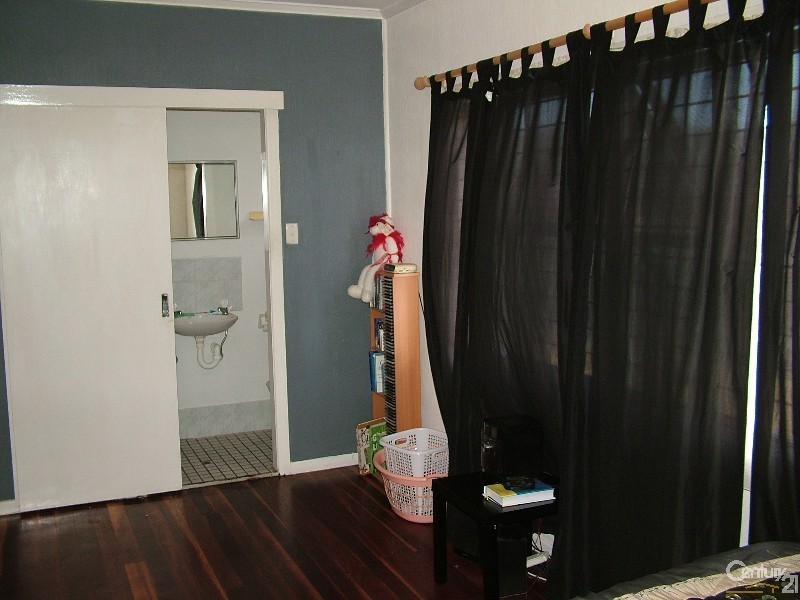 7/6 Lord Street, Coolangatta QLD 4225