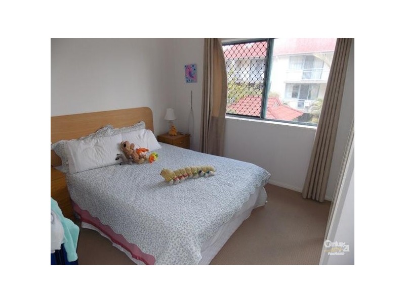 203/92 Musgrave Street, Coolangatta QLD 4225