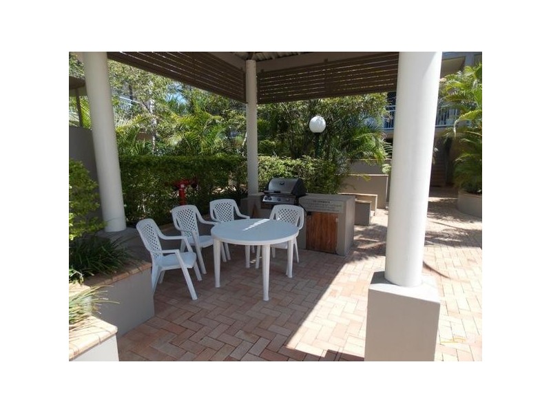 203/92 Musgrave Street, Coolangatta QLD 4225