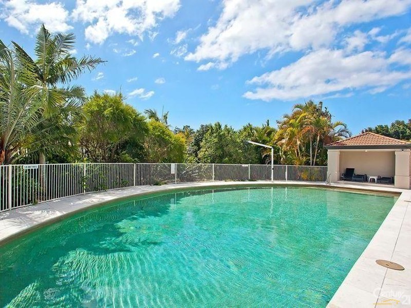 6/34 Albicore St, Nobby Beach QLD 4218