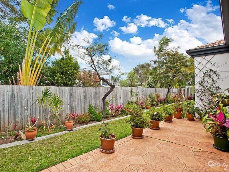 6/34 Albicore St, Nobby Beach QLD 4218