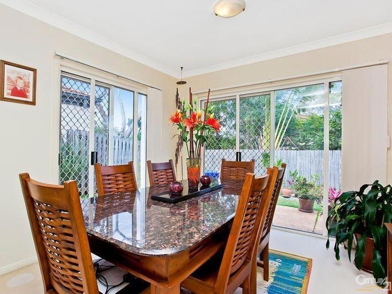 6/34 Albicore St, Nobby Beach QLD 4218