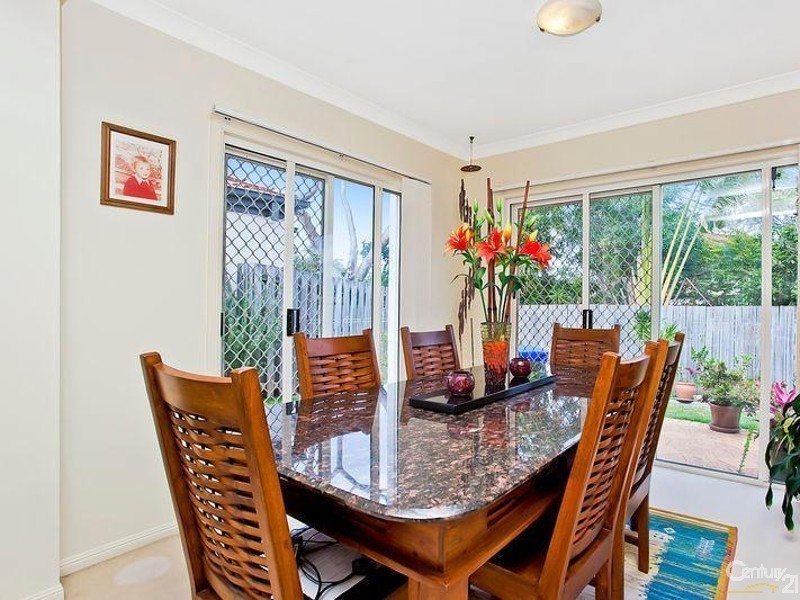 6/34 Albicore St, Nobby Beach QLD 4218