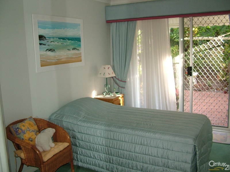 3/54 McLean Street, Coolangatta QLD 4225