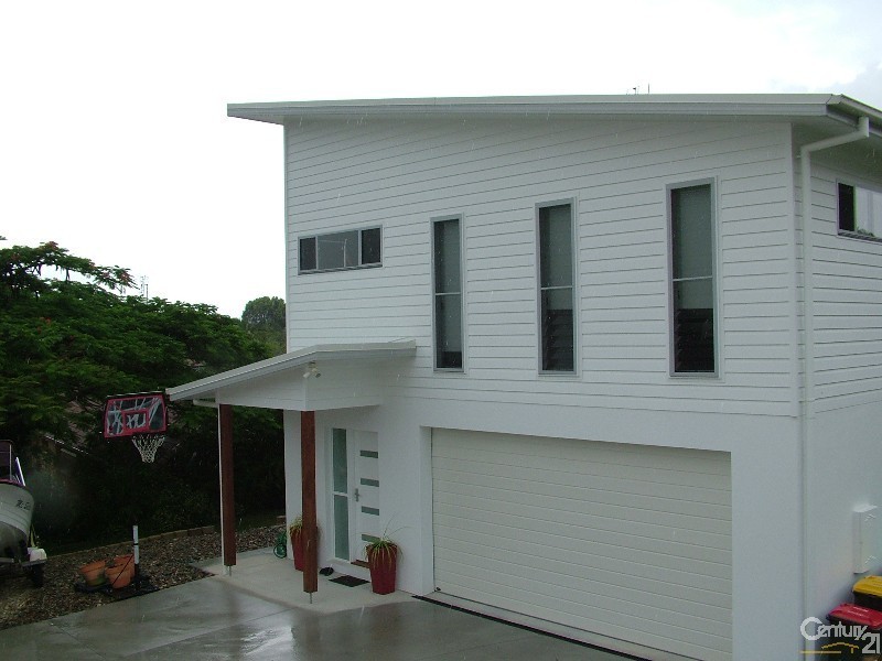 3 Liana Court, Banora Point NSW 2486