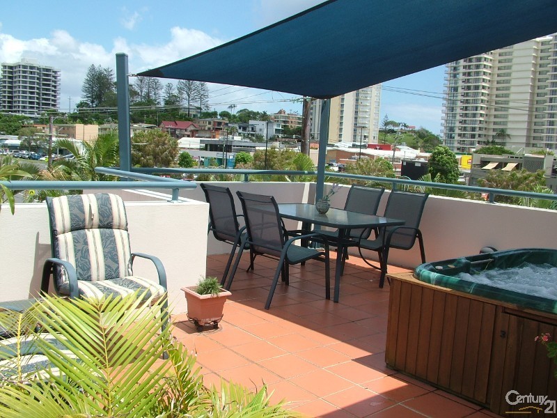 9/16  Dutton Street, Coolangatta QLD 4225