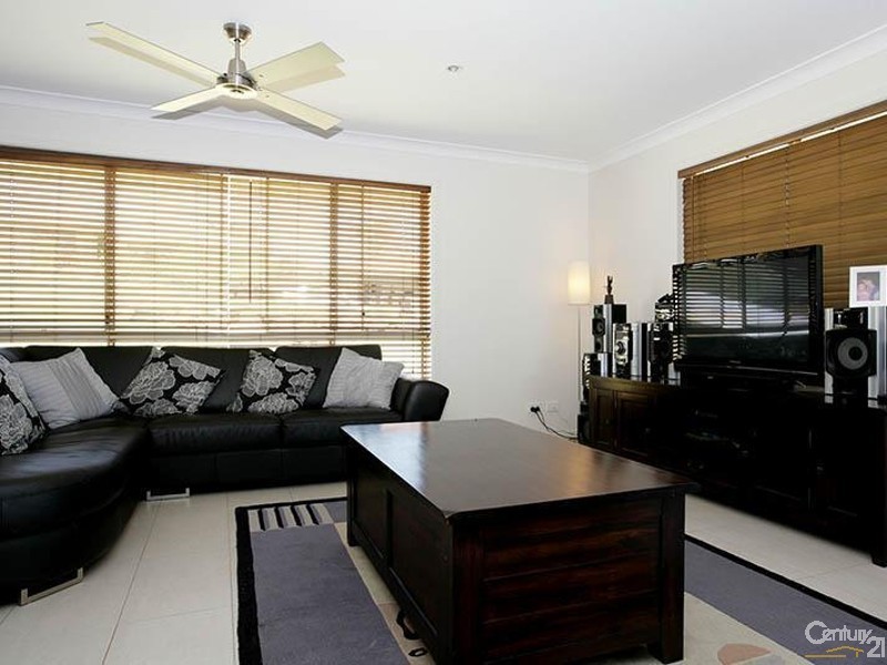 8 Mount Ballow Avenue, Murwillumbah NSW 2484