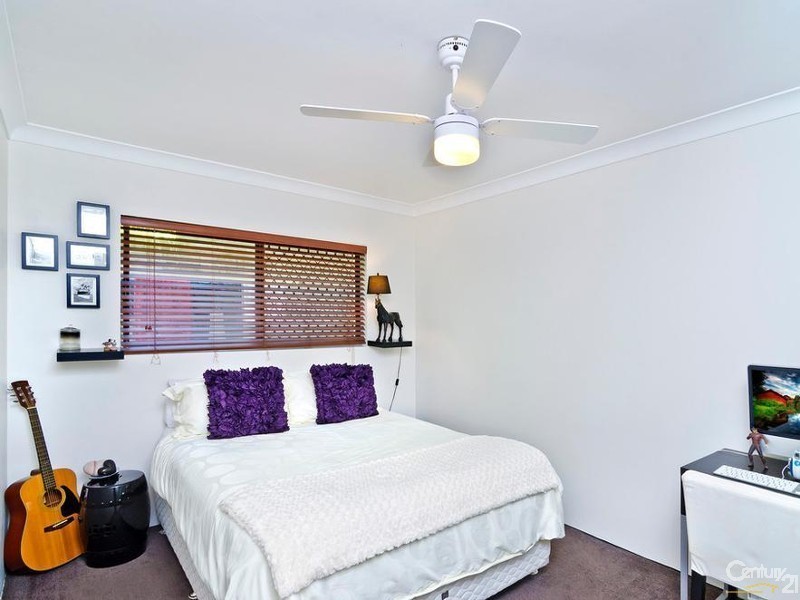 2/57 Garrick Street, Coolangatta QLD 4225