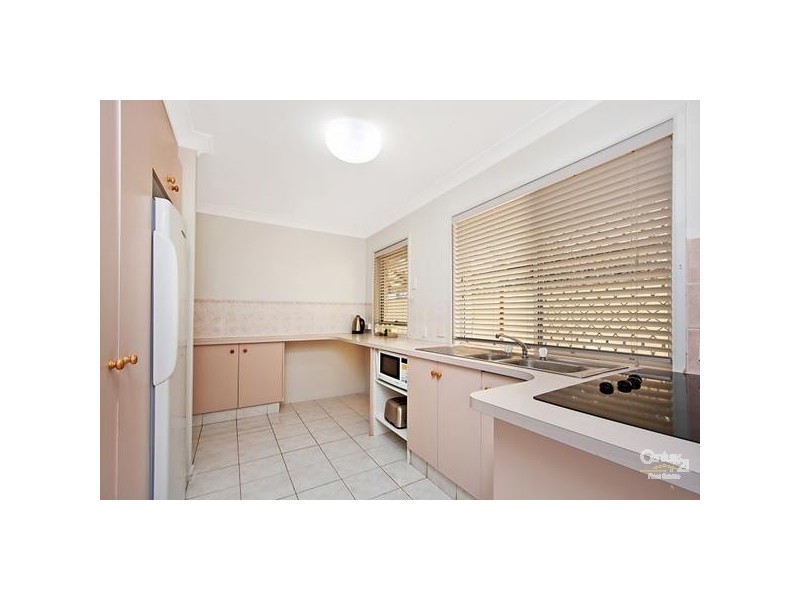 2/61 Old Ferry Road, Banora Point NSW 2486