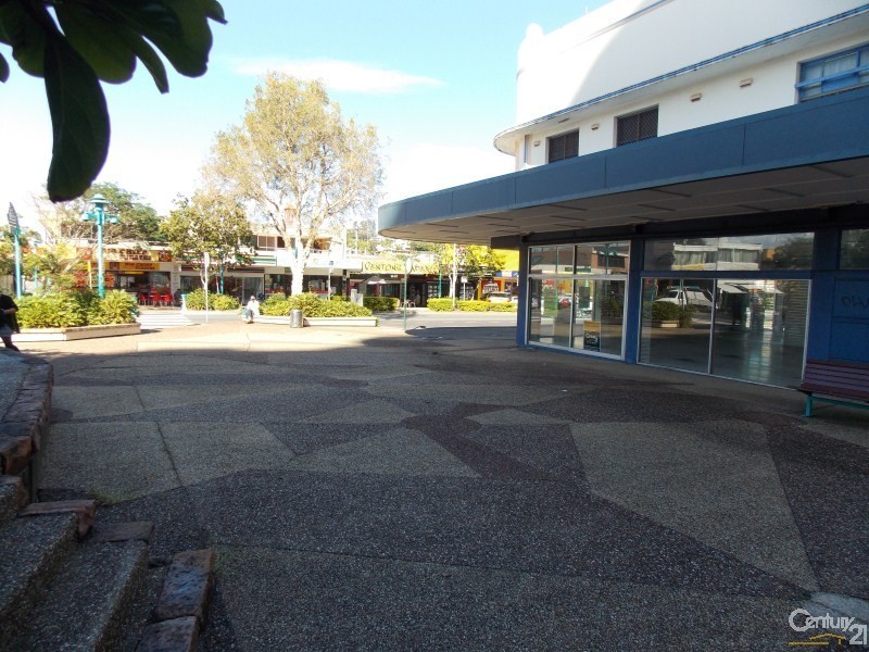 25 Griffith Street, Coolangatta QLD 4225