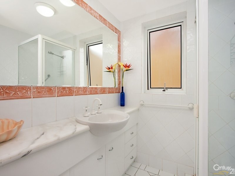 1 Tweed Terrace, Coolangatta QLD 4225