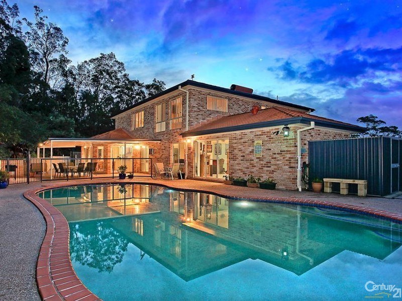 28 Laurina Court, Elanora QLD 4221