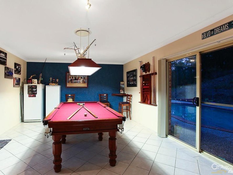 28 Laurina Court, Elanora QLD 4221