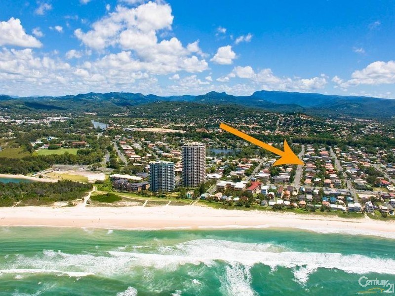 2/31 Second Avenue, Palm Beach QLD 4221