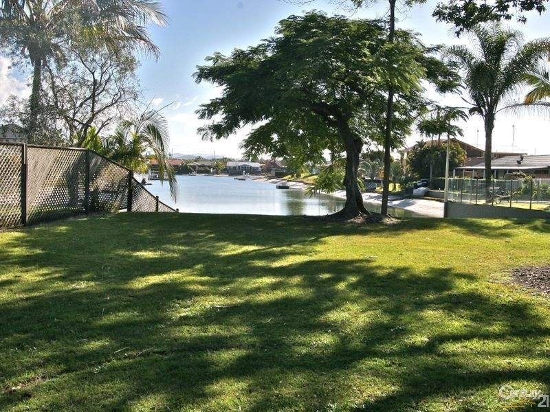 2/45 The Quarterdeck, Tweed Heads NSW 2485