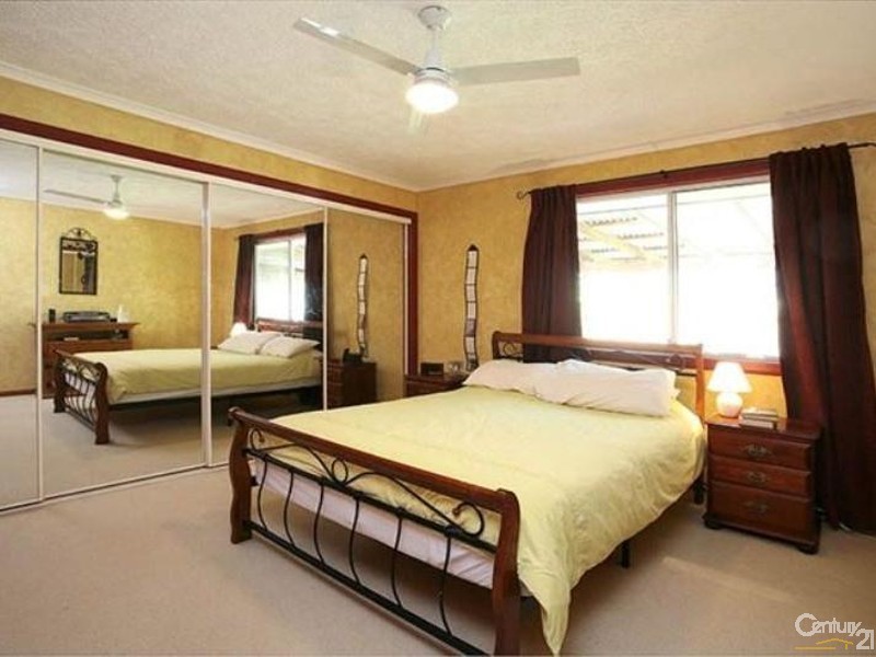 86 Broadwater Esplanade, Bilambil Heights NSW 2486