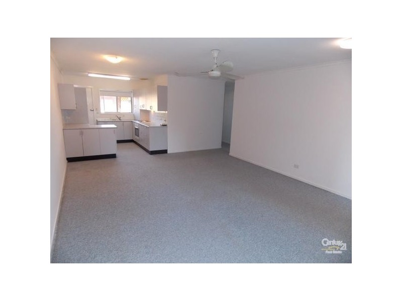 8/5 Douglas Street, Coolangatta QLD 4225