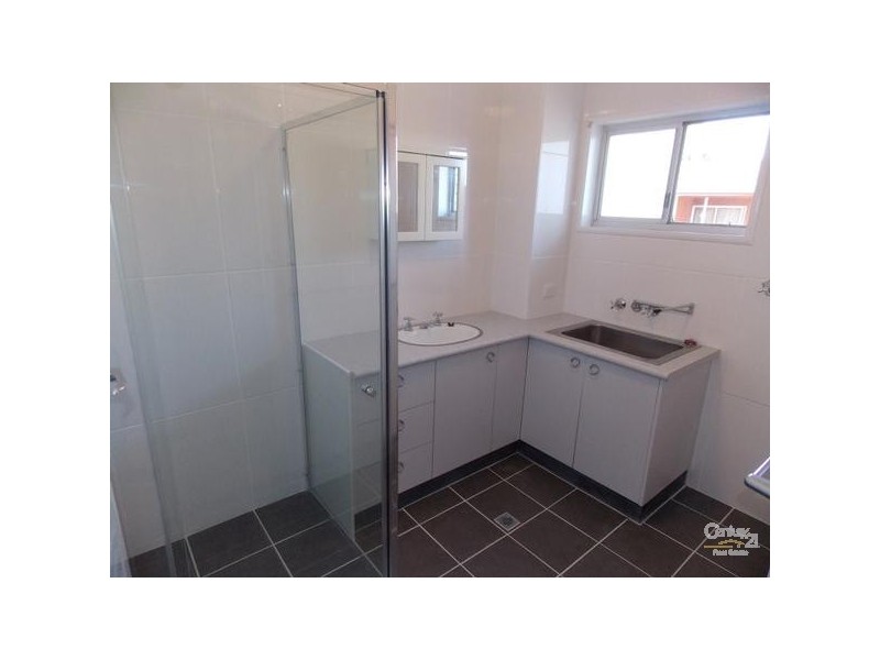 8/5 Douglas Street, Coolangatta QLD 4225