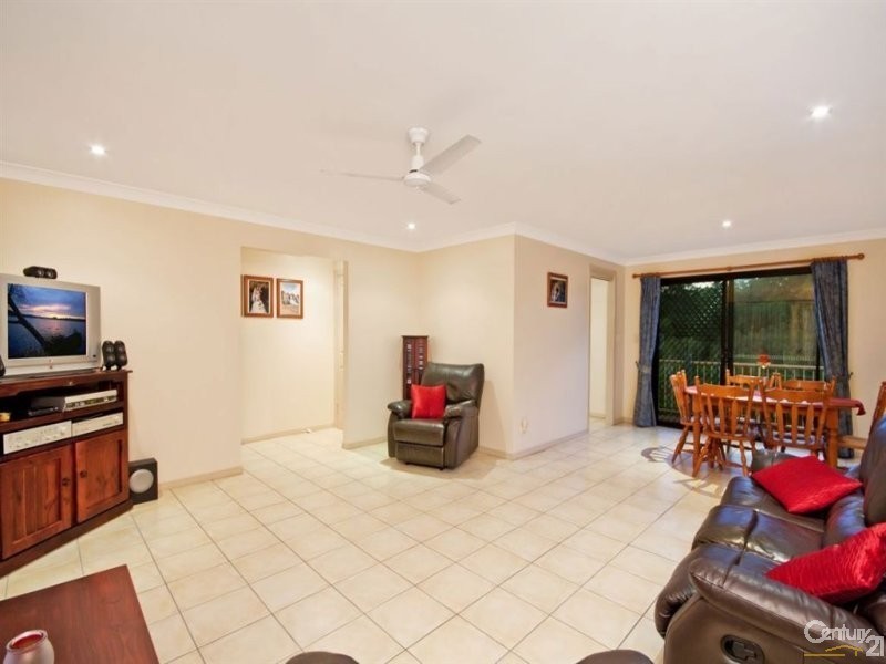 10 Riveroak Drive, Murwillumbah NSW 2484