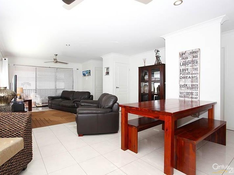 32 Oakbank Tce, Murwillumbah NSW 2484