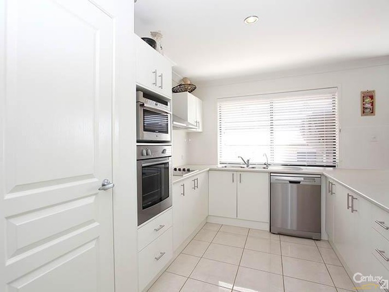 32 Oakbank Tce, Murwillumbah NSW 2484