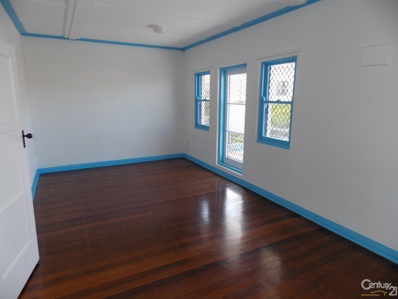 25 Griffith Street, Coolangatta QLD 4225