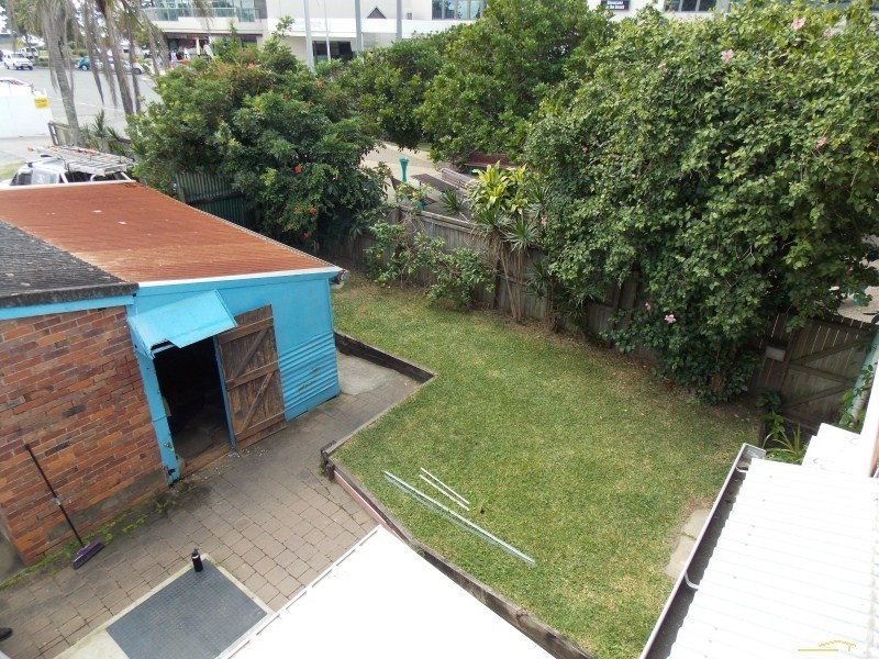 25 Griffith Street, Coolangatta QLD 4225