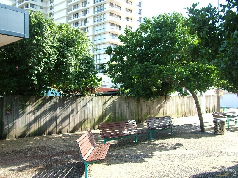 25 Griffith Street, Coolangatta QLD 4225