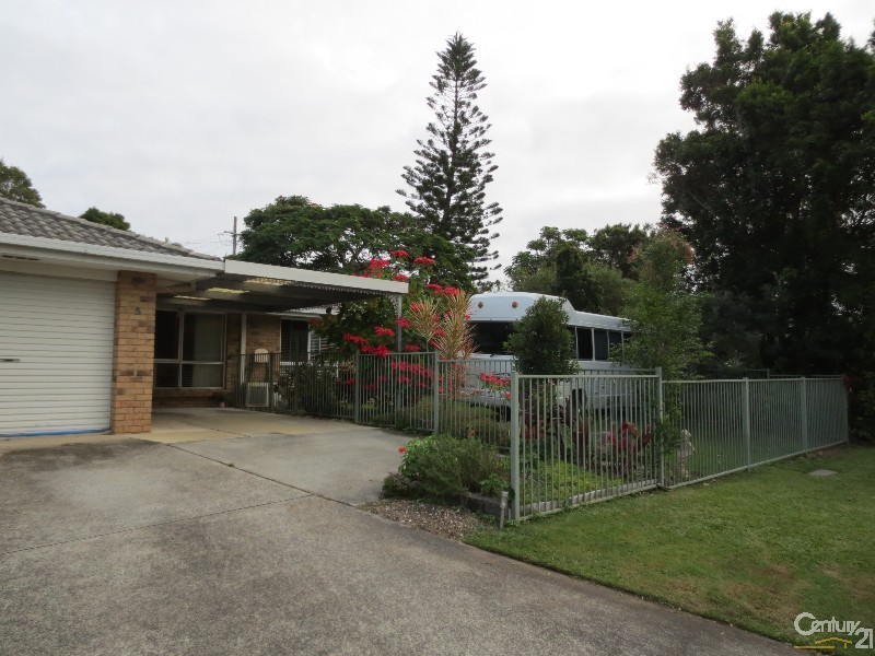 5 Blueberry Court, Banora Point NSW 2486