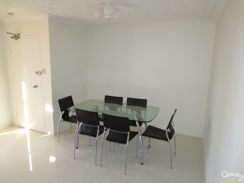 22/9 Ocean Street, Coolangatta QLD 4225