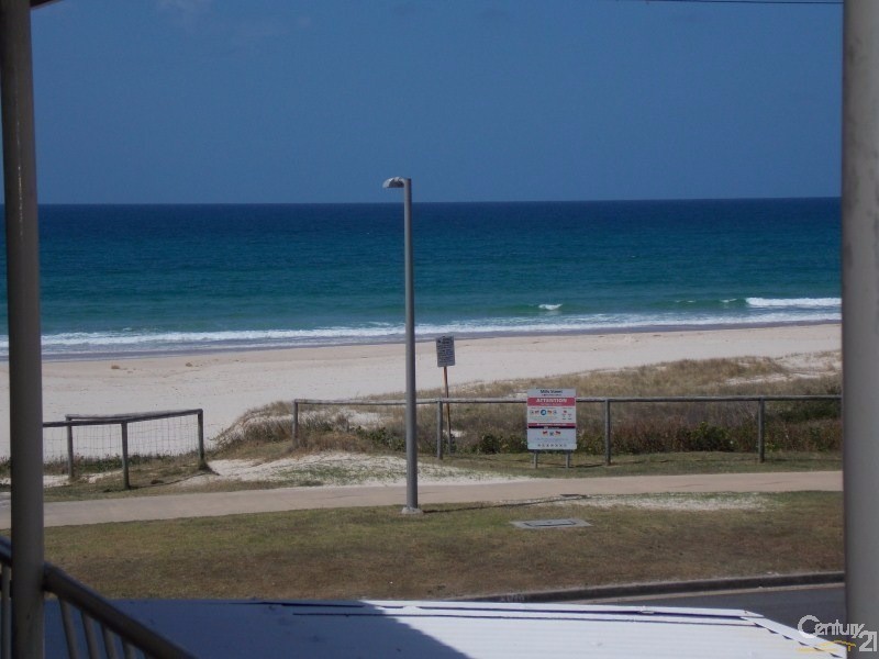 2/222 Pacific Pde, Bilinga QLD 4225